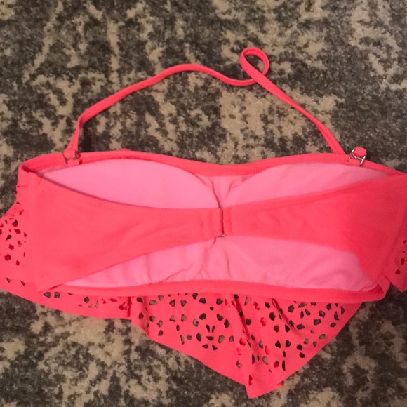 Bandeau bikini! Size Medium. Like new! - Picture 4 of 8